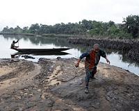 Shell says 2008 Nigeria spills bigger than thought