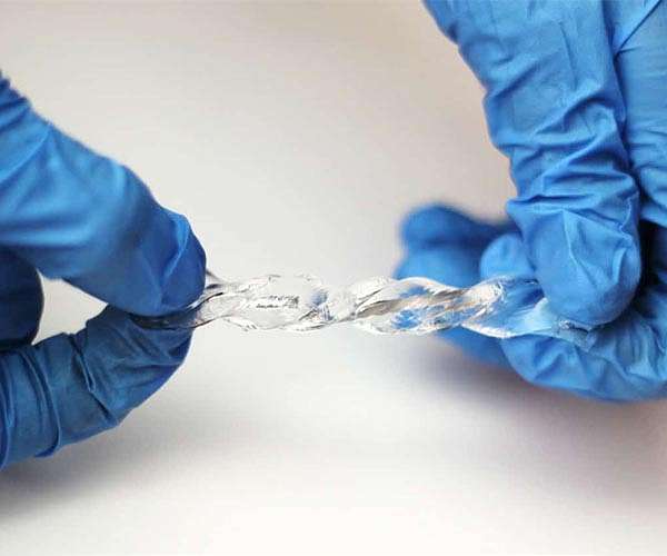 Using liquid metal to turn motion into electricity even underwater