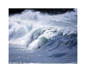 Wave sweeps three family members out to sea in Spain