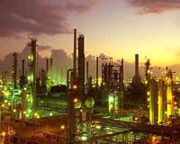 IEA sees slump in oil capacity and in 'green' investment