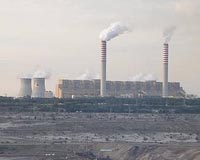 Coal-dependent Poland shifts on wind ahead of climate meeting