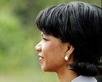 Rice speaks to Iraqi leaders on troop negotiations