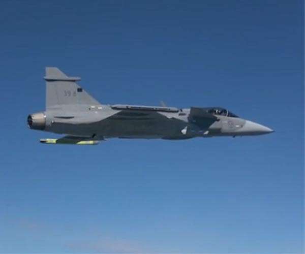 Hungary strikes fighter jet deal with Sweden ahead of NATO vote