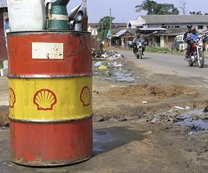 Oil Will Run Dry Before Substitutes Roll Out