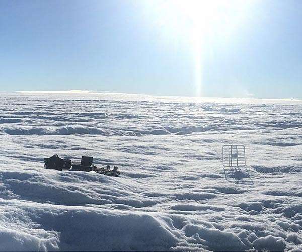 Solar radio signals could be used to monitor melting ice sheets