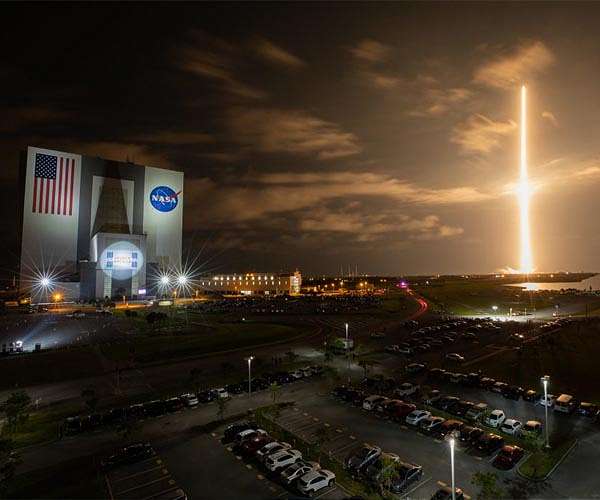 NASA resets for Crew-5, Artemis I missions post-Ian