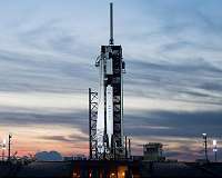 Weather threatens U.S. astronauts' SpaceX launch from Florida