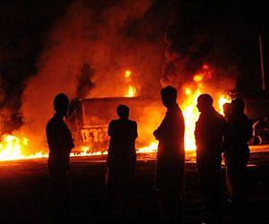US lawmaker urges no cash for Pakistanis