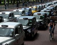 London rolls out strict vehicle emission charges