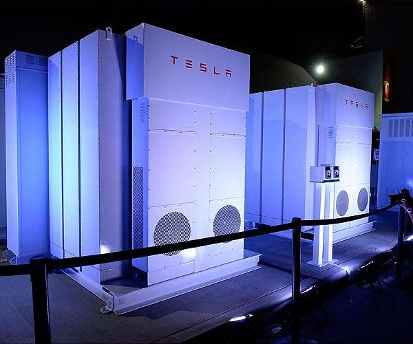 Tesla launches Shanghai battery plant project