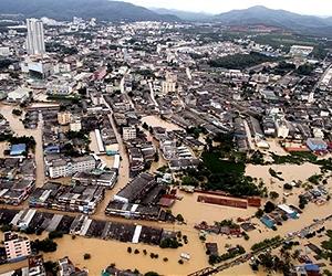 Thai flood toll reaches 130: govt