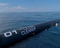 'Ocean Cleanup' ship sweeps first Pacific plastic