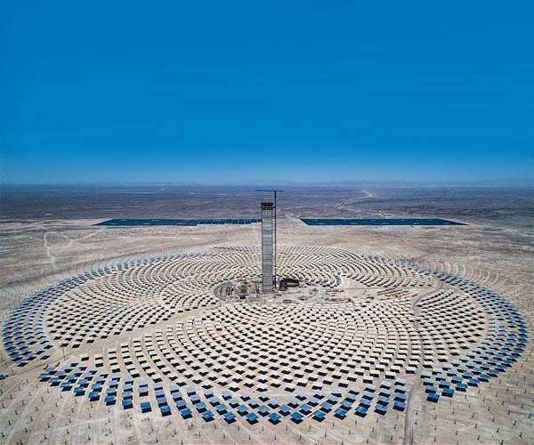 Chile inaugurates Latin America's first thermosolar plant