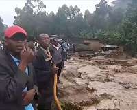 Museveni visits site of deadly Uganda landslide