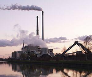 Poland anchors energy strategy in coal, shale gas: PM