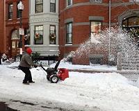 Warm North Atlantic Ocean promotes extreme winters in US and Europe
