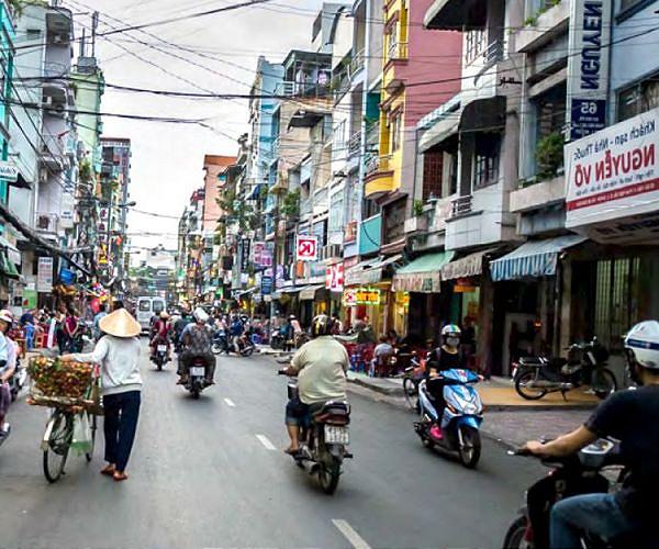 UN expert accuses Vietnam of targeting human rights defenders