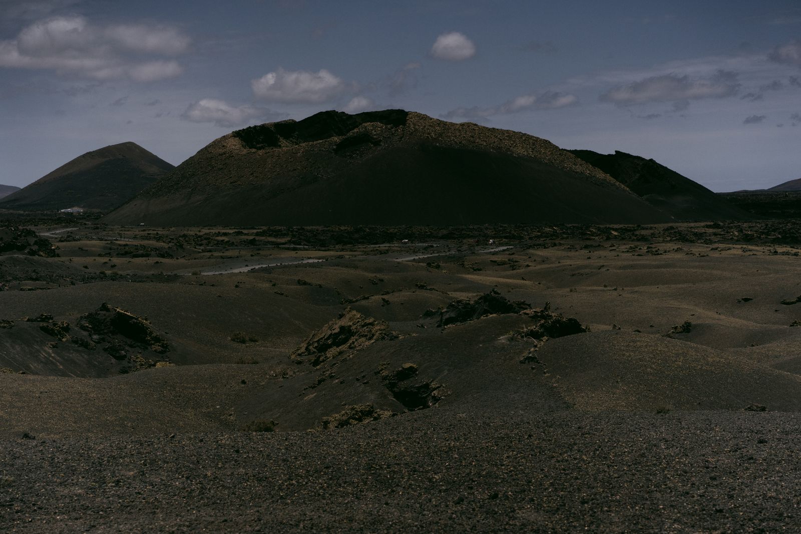 Martian volcano escarpment